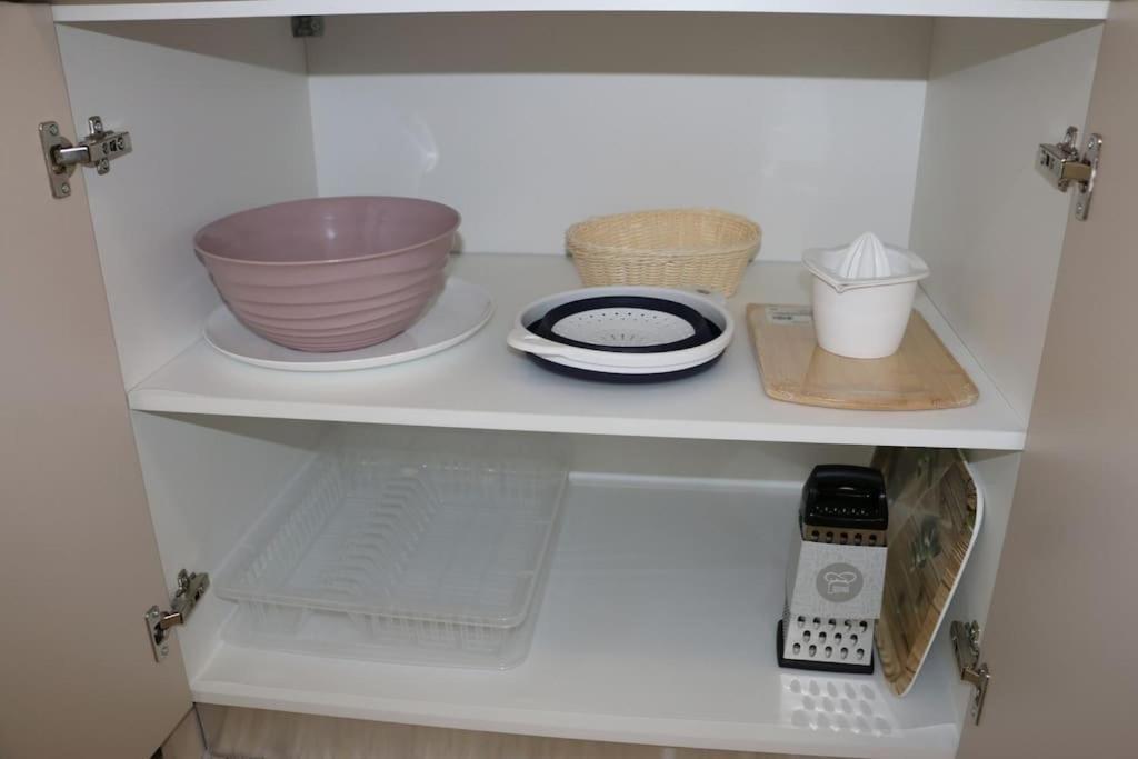 Glyfada Path Of Poets Apartment เอเธนส์ ภายนอก รูปภาพ